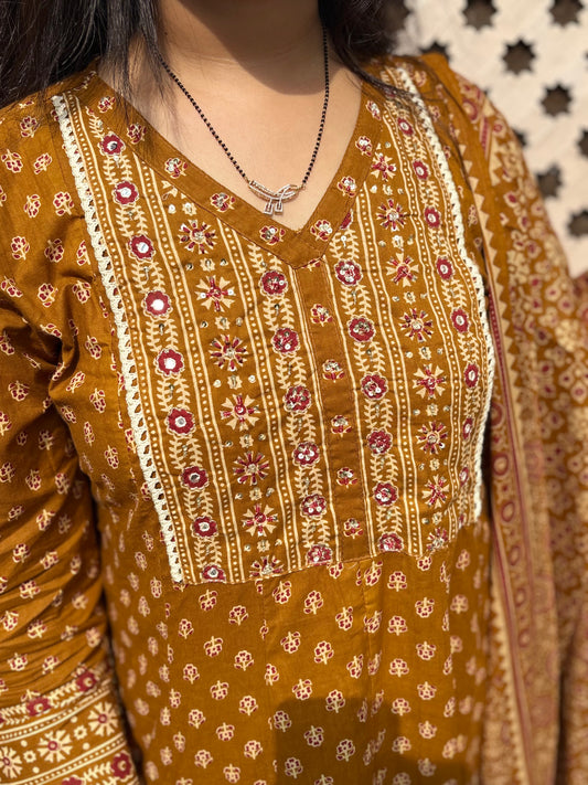 Haldi Bloom – 3 Piece Anarkali Suit Set