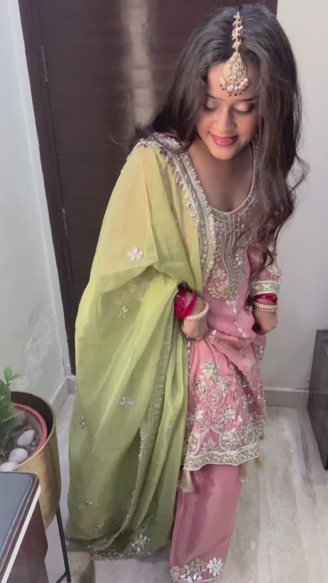 Gulaabi Shaan - 3 Piece Pink Suit Set (Tunic Kurta, Farshi Salwar & Dupatta)